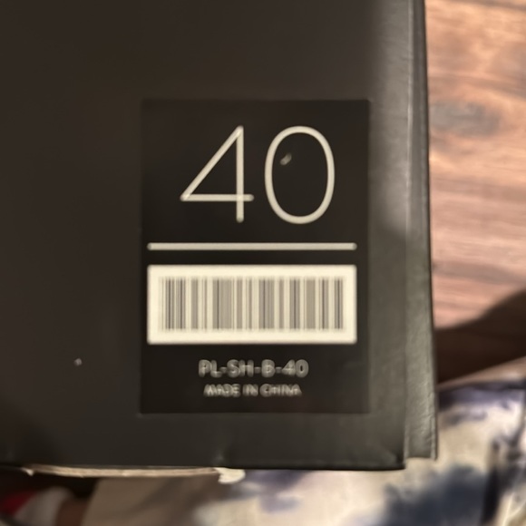 Brand New Peloton shoes size 40 - Picture 3 of 3